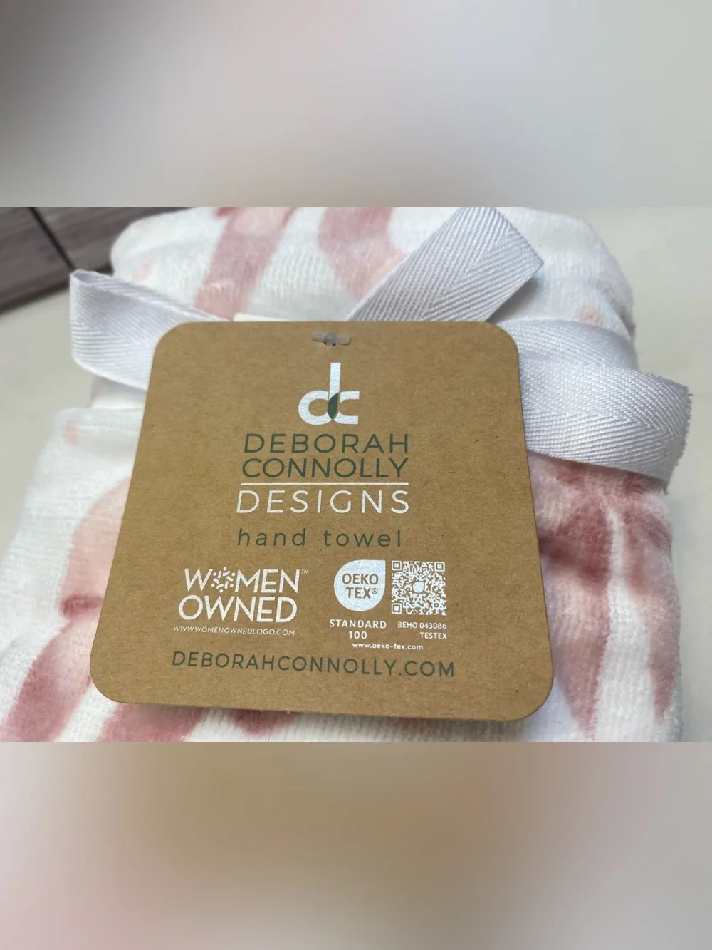 DC Designs ❤️ light baby Pink Bows(2) Hand Towels set NWT